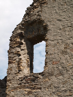 Vorschaubild: ein Fenster in der Burg