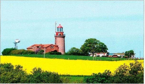 Bild: Leuchtturm mit „Cafe Valentins“