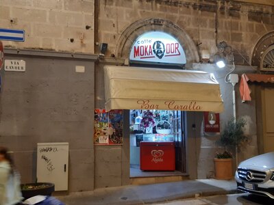 Vorschaubild: Einen super Kaffee (ital. Espresseo) gibt es in vielen Bars in Sassari