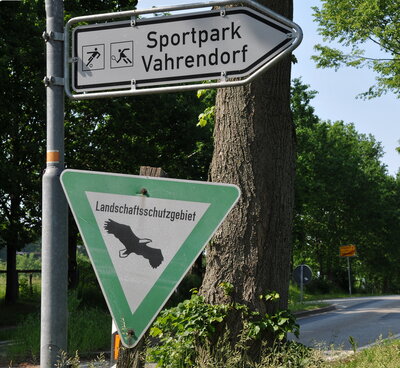 Vorschaubild: Weg zur Sportanlage Vahrendorf