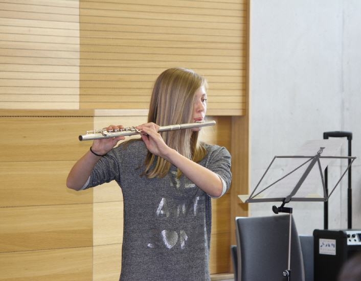 Bild: Instrumente spielen lernen Bild 6