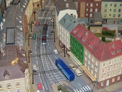 Bild: Hödl Linie 8 - Combino Erfurt N 3tlg - Fahrt Richtung HBF