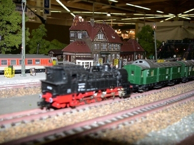 Bild: Sonderzug vor der Abfahrt nach Waldbrunn