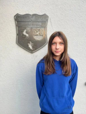 Vorschaubild: Laura Schneider tanzt 9Jahre