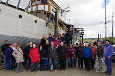 Vorschaubild: Exkursion ins Rheiderland mit Besuch der Bültjer-Werft (2016)