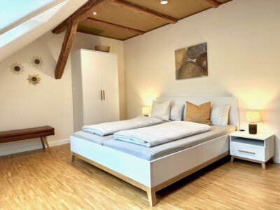 Vorschaubild: Schlafzimmer 2