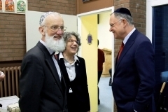 Ministerpr&auml;sident Stephan Weil im Gespr&auml;ch mit Wolf-Georg Hillel von Eickstedt und Ehefrau Channah von Eickstedt  (2017)  (Bild vergr&ouml;&szlig;ern)
