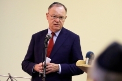 Besuch Stephan Weil, Nieders&auml;chsischer Ministerpr&auml;sident, beim Festakt zum 20j&auml;hrigen Jubil&auml;um von Gemeinde und Freundeskreis 2017  (Bild vergr&ouml;&szlig;ern)