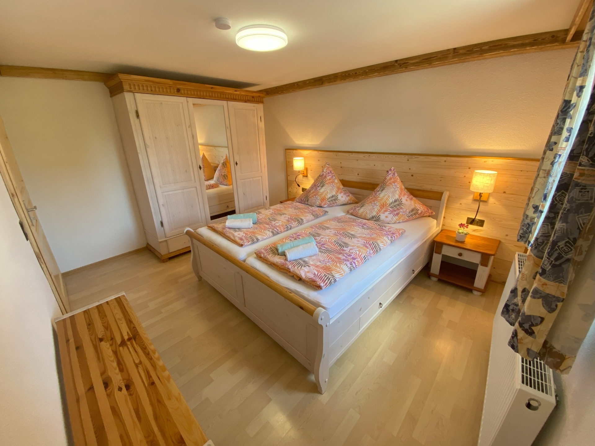 Bild: Schlafzimmer 2