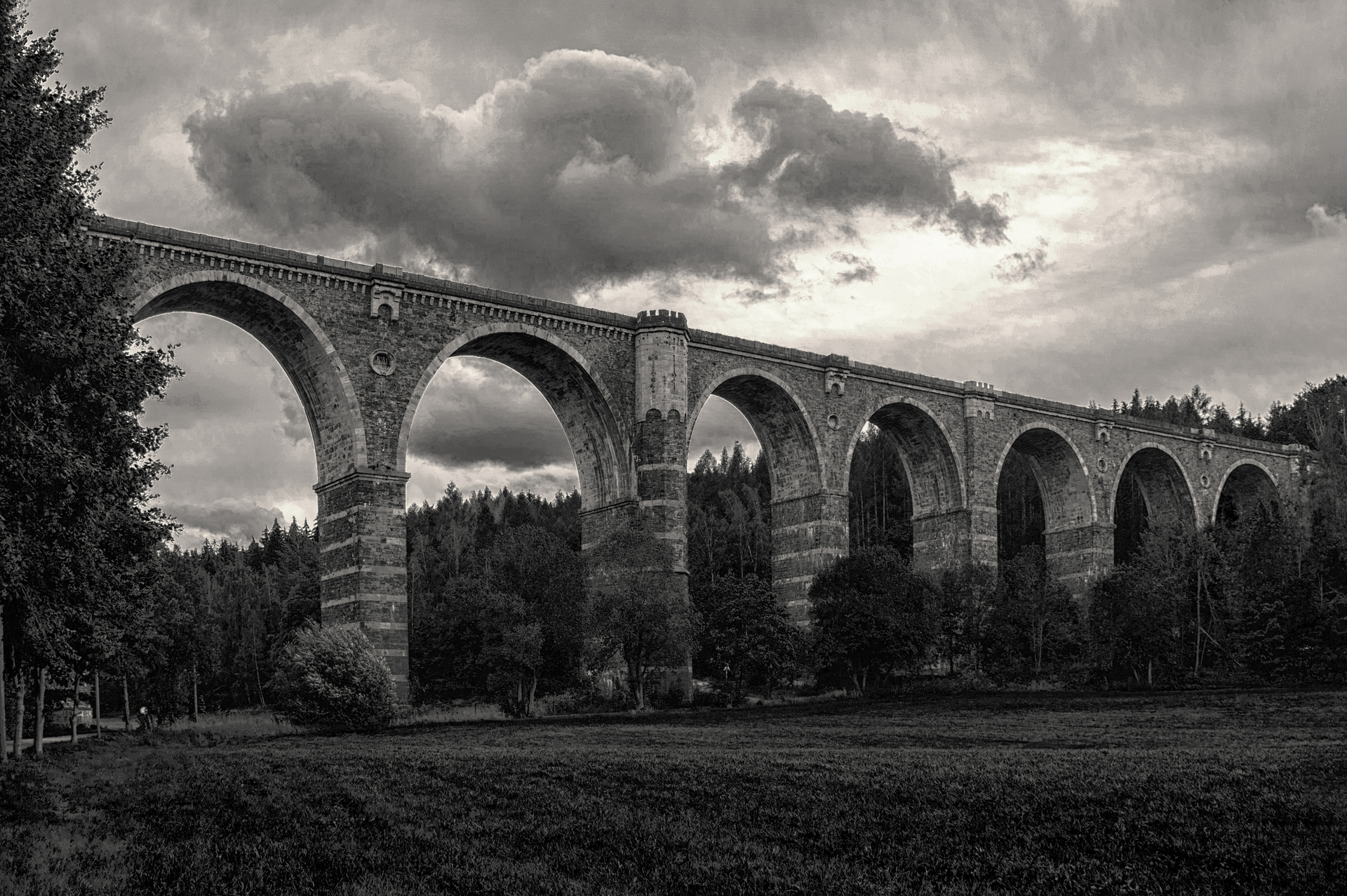 Peter Haider - Hetzdorfer Viadukt  (Bild vergr&ouml;&szlig;ern)