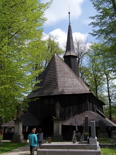 Bild: Friedhofskirche in Braunau