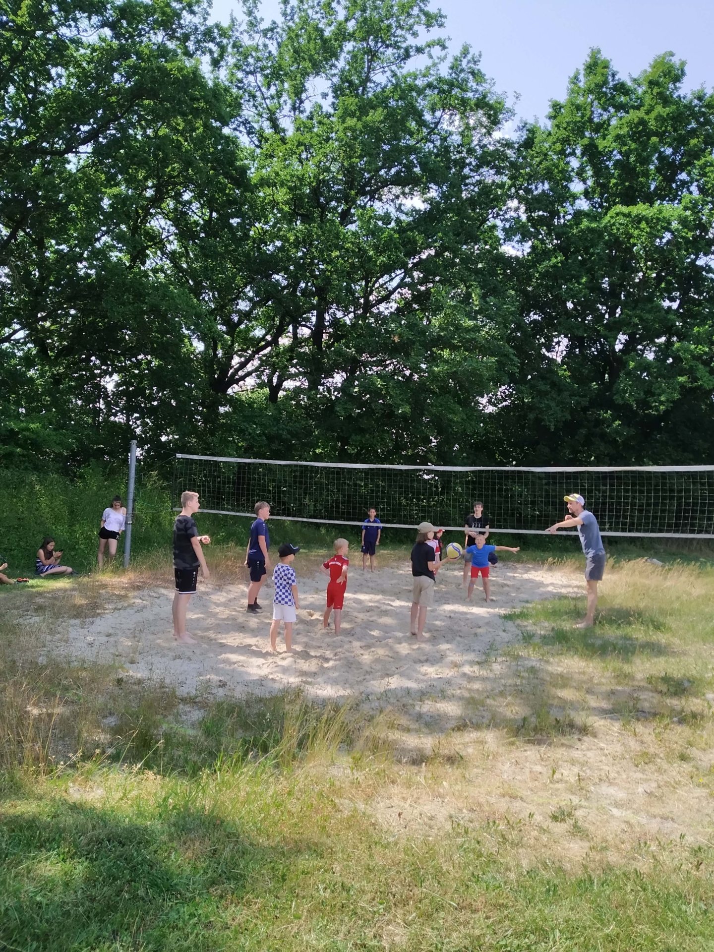 Bild: Juli | Beachvolleyballturnier