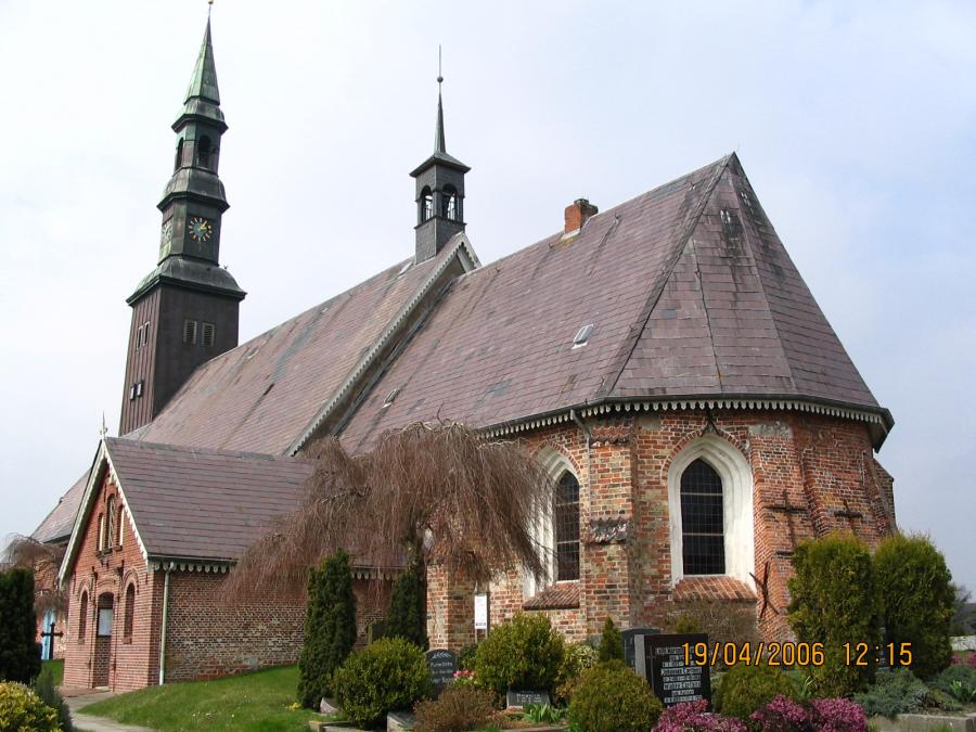 Bild der Galerie: Kirche und Blick vom Kirchturm