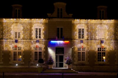 Vorschaubild: Onzain Mairie