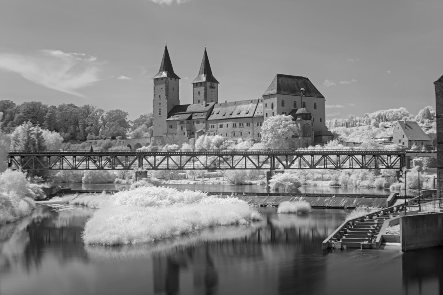 ff Rochlitz in schwarz-wei&szlig;  (Bild vergr&ouml;&szlig;ern)