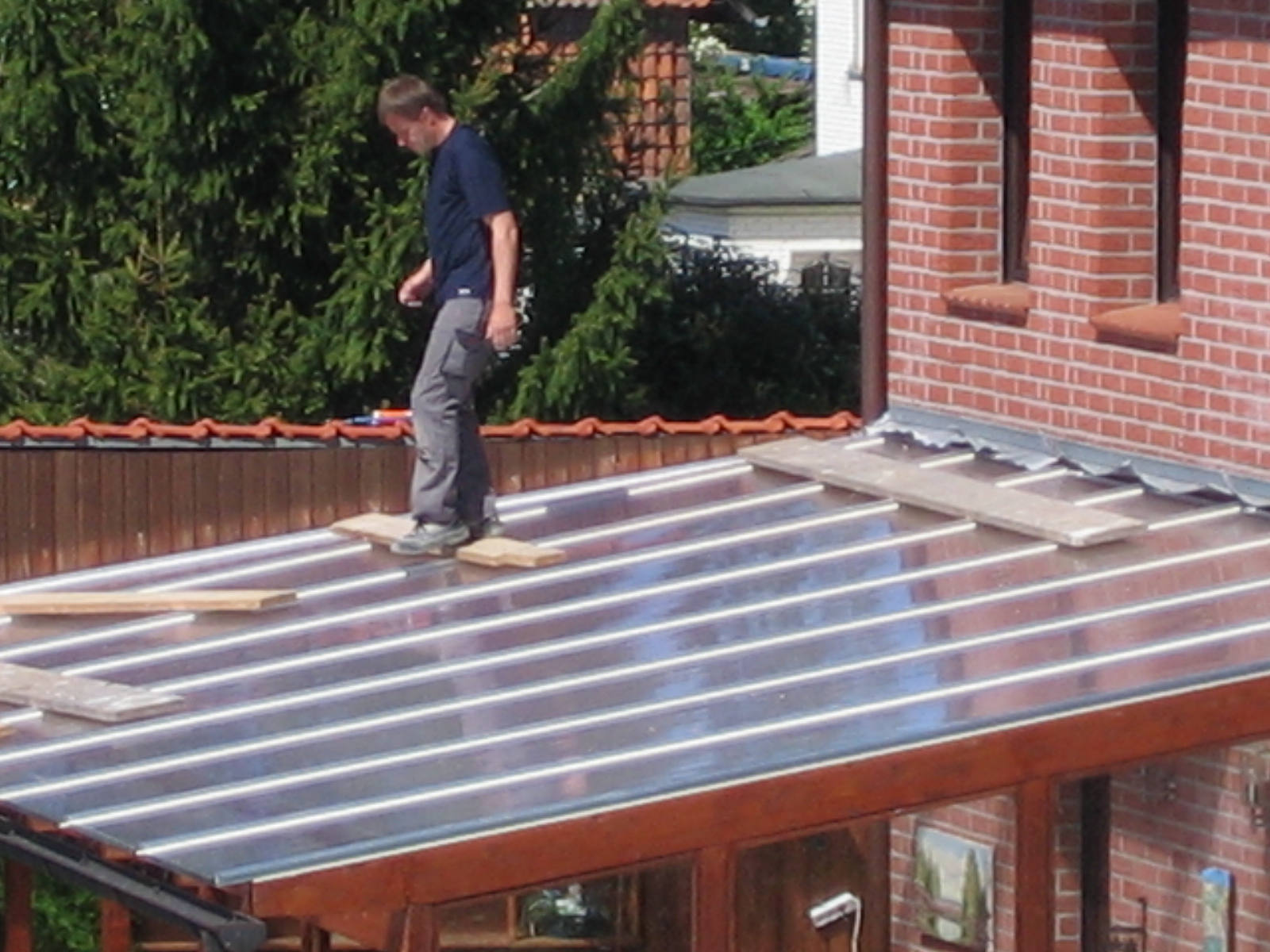 Glasdach Bauarbeiten  (Bild vergr&ouml;&szlig;ern)