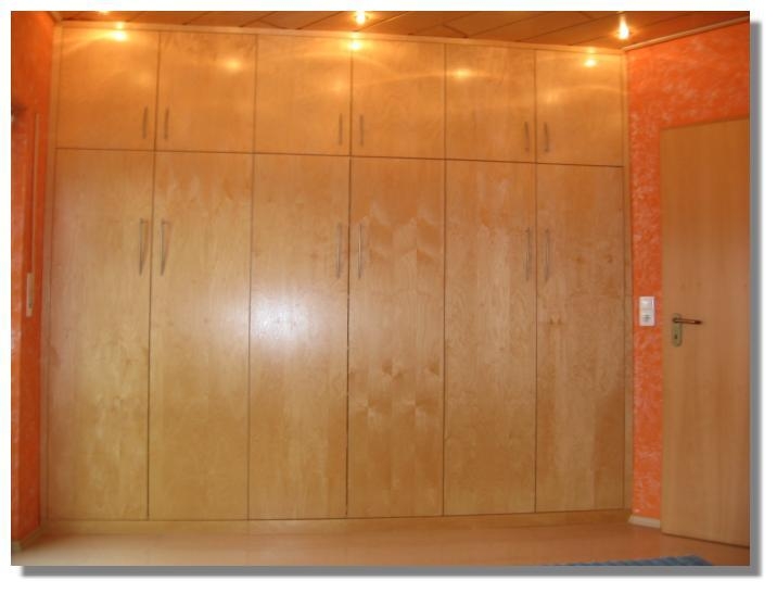 Wandschrank  (Bild vergr&ouml;&szlig;ern)