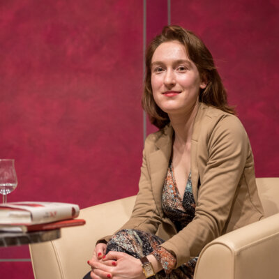 Vorschaubild: 2016 03 15 Literatur im Schloss Nora Bossong 01-