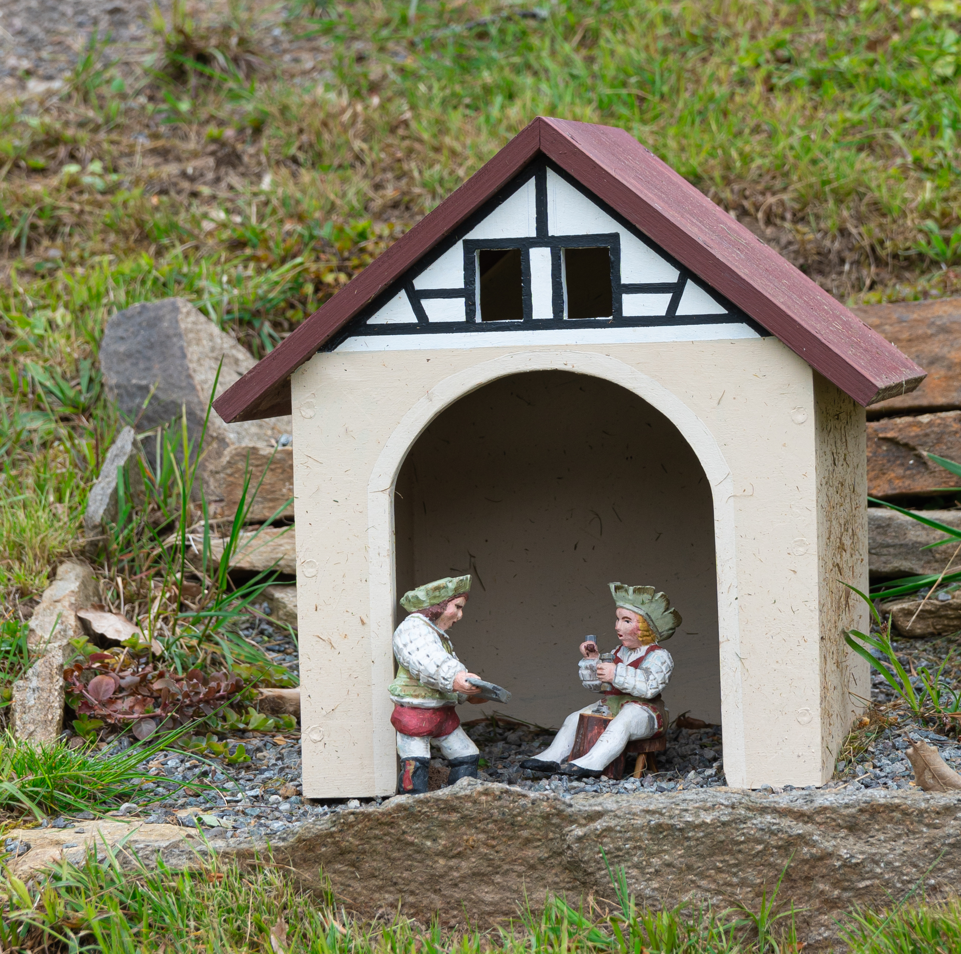 Angela F&ouml;rster  Handwerk  (Bild vergr&ouml;&szlig;ern)