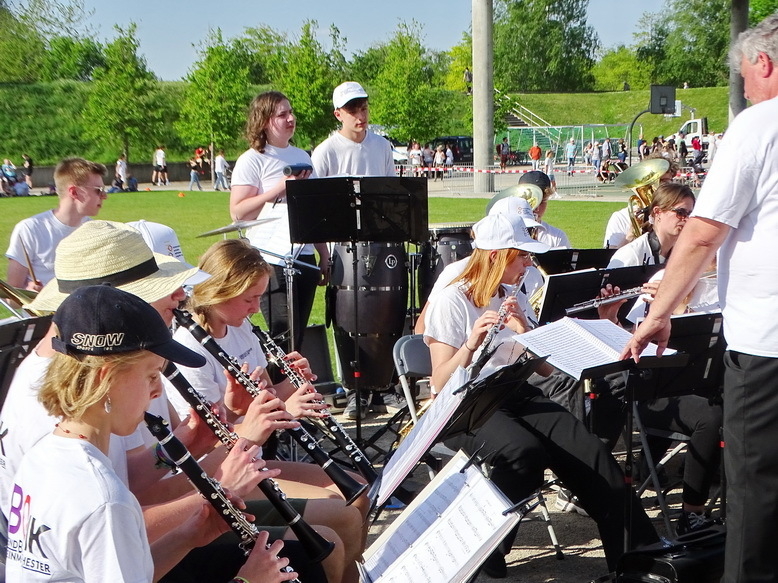 Foto der Galerie: 01.05.2024 - Saisoneröffnung 2024 im Volkspark Potsdam