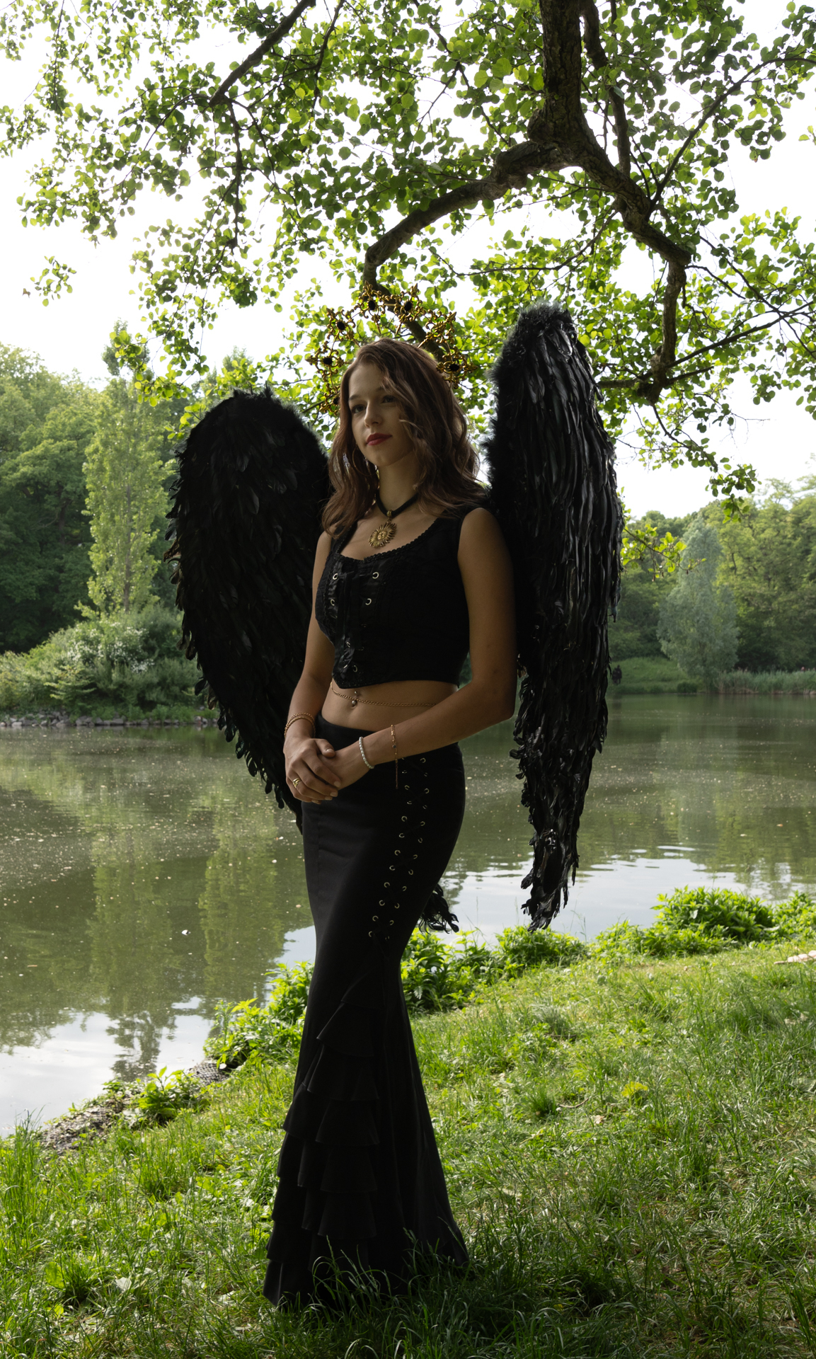 Angela F&ouml;rster - Schwarzer Engel 3  (Bild vergr&ouml;&szlig;ern)