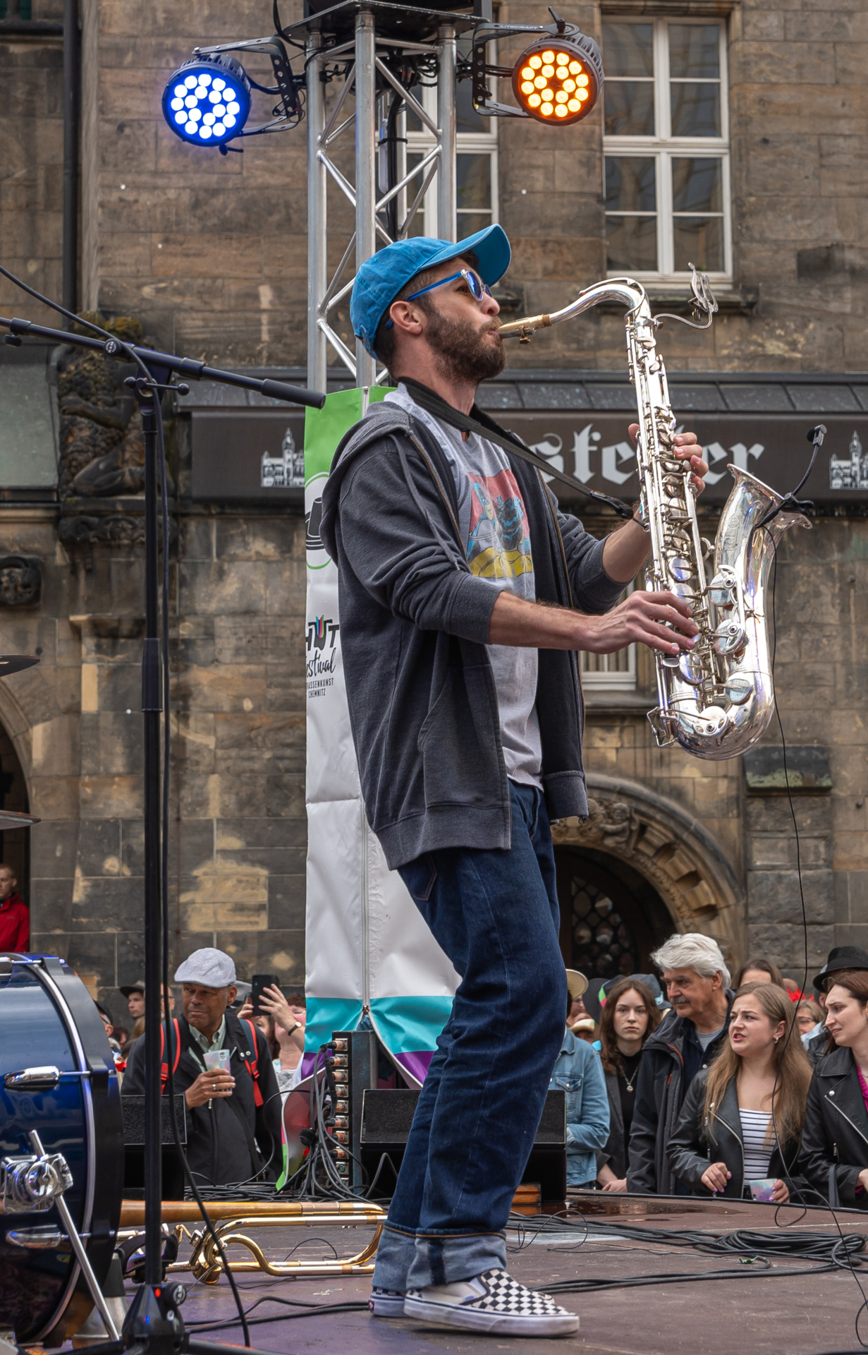 Streetbandits - Saxophonist  (Bild vergr&ouml;&szlig;ern)
