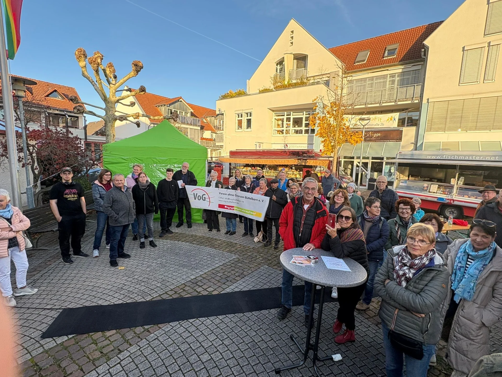 Bild: Regenbogenfahne hissen 2025
