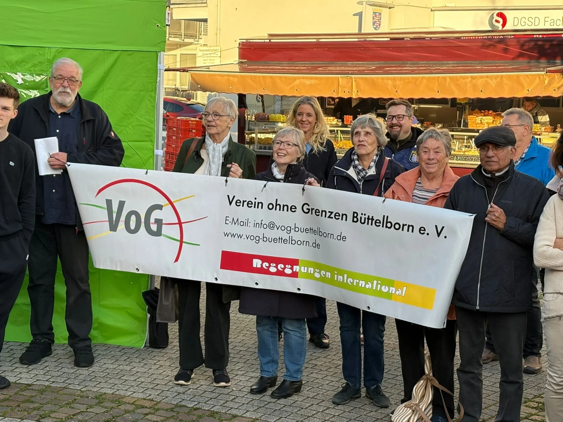 Bild: Regenbogenfahne hissen 2025