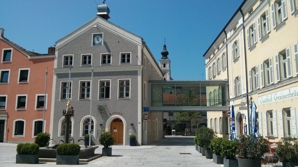 Bild: Rathaus, Tann