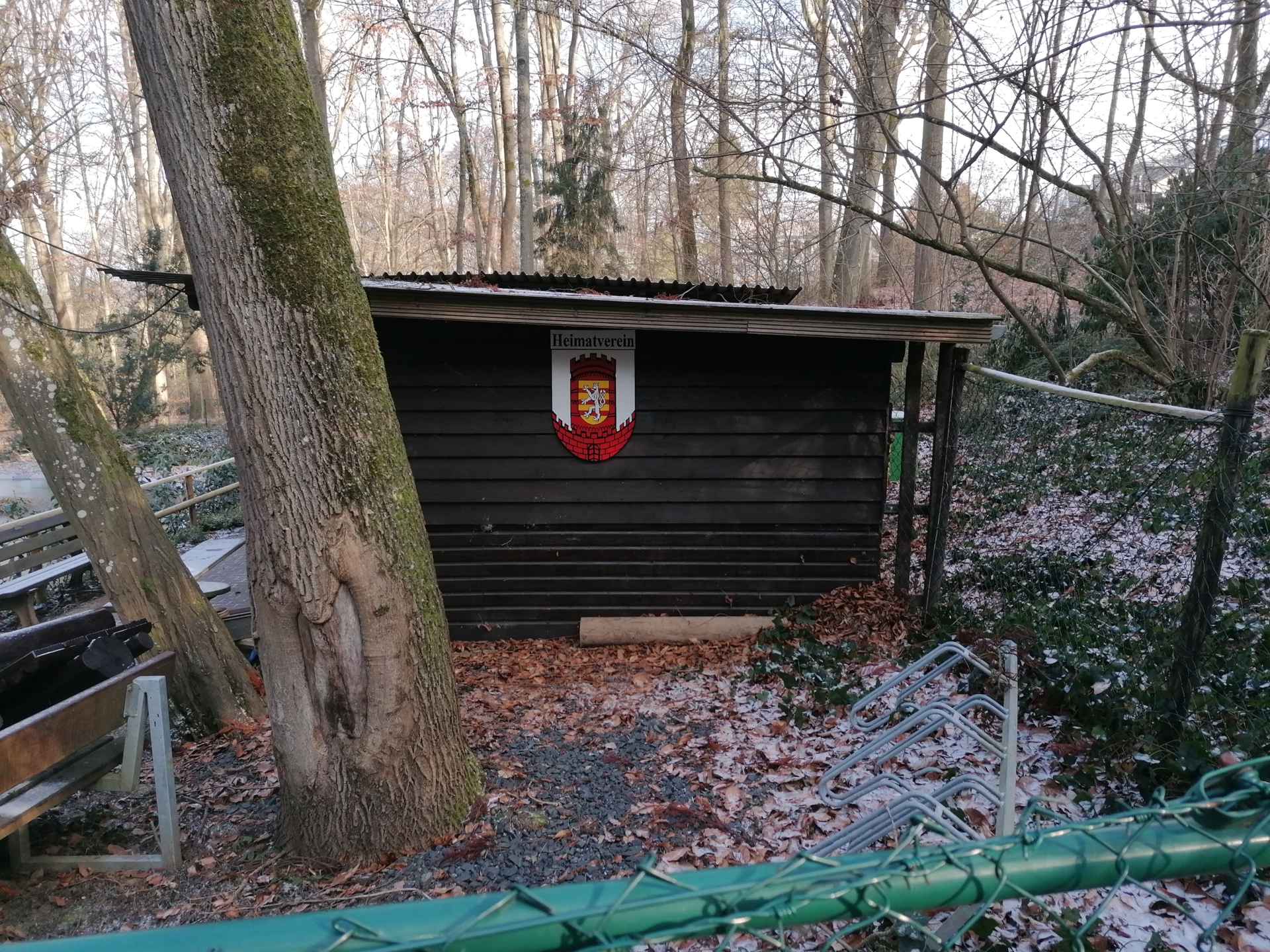 Bild: Wappen im park