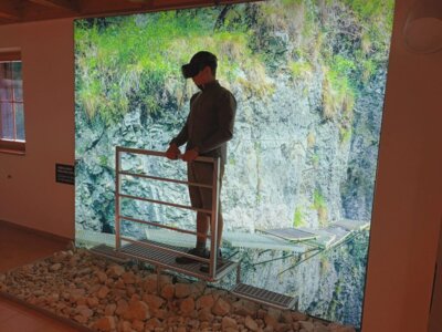 Vorschaubild der Galerie