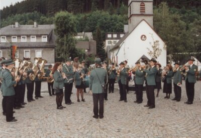 Vorschaubild: Festzug Schützenfest Anfang der Neunziger Jahre Bild 5