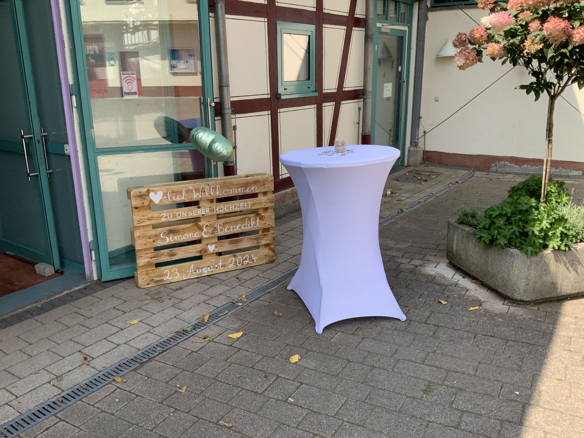 Bild : Der Empfang