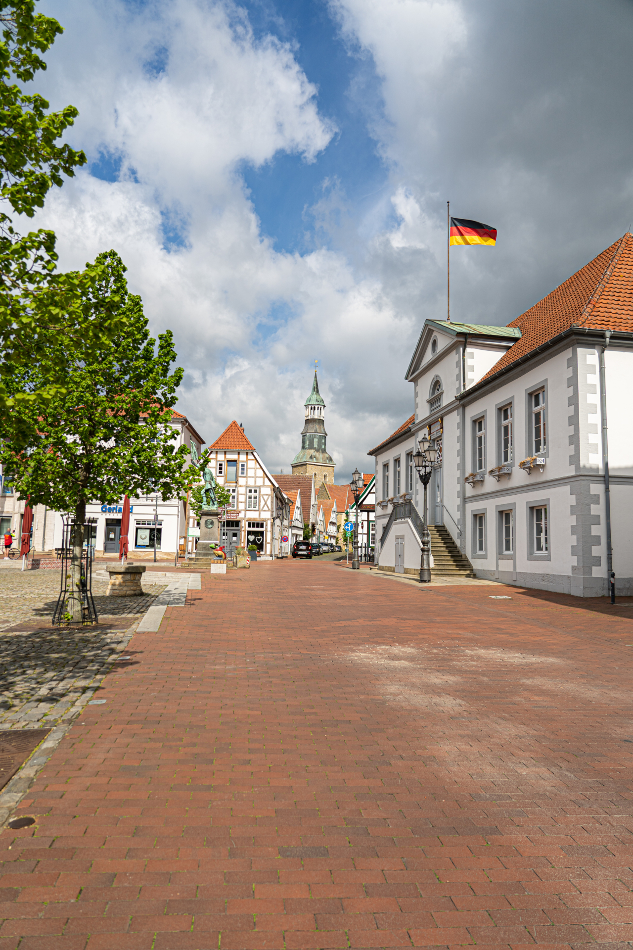 Foto der Galerie: In der Heimat Werte schaffen