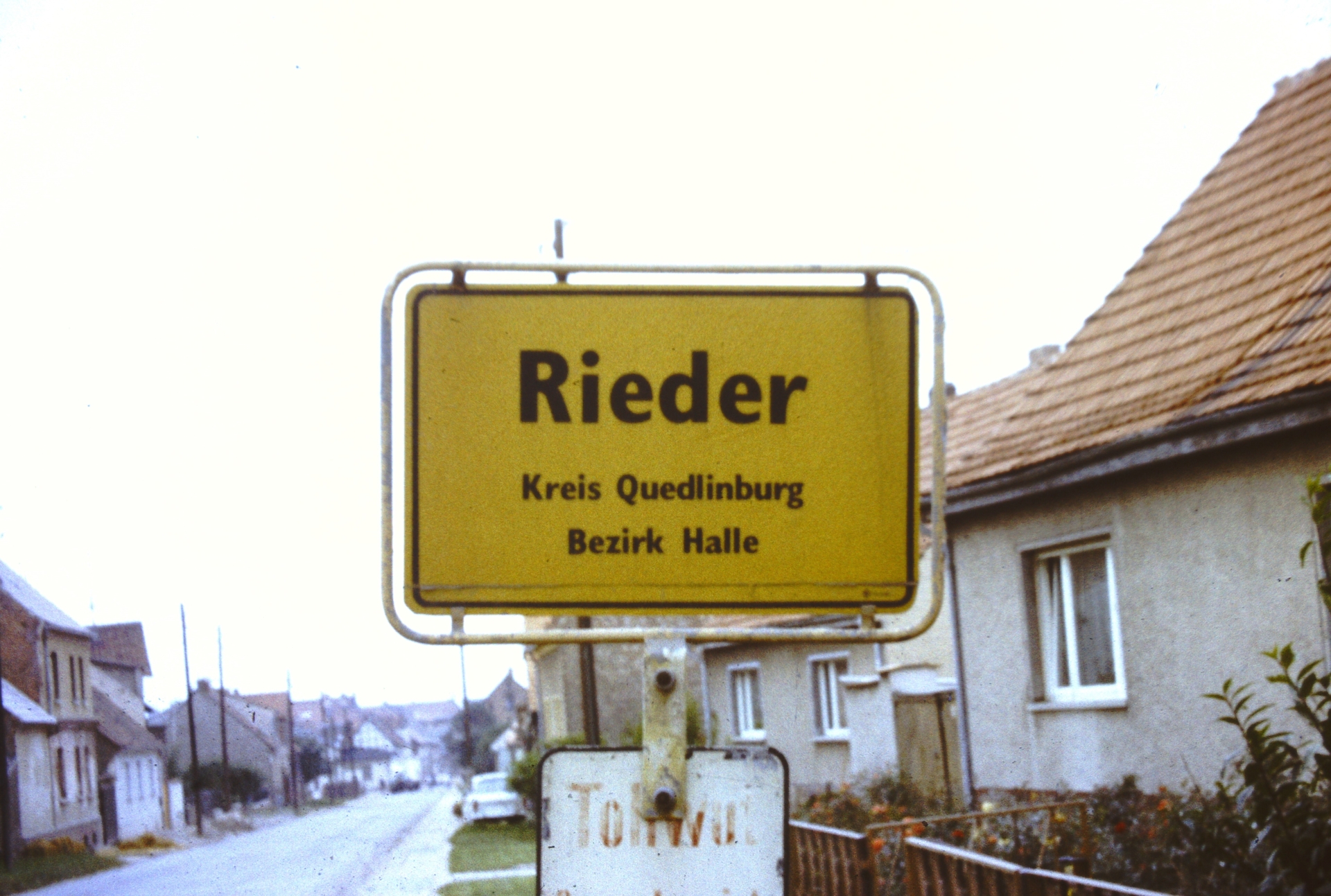 Bild: 01 Ortseingang