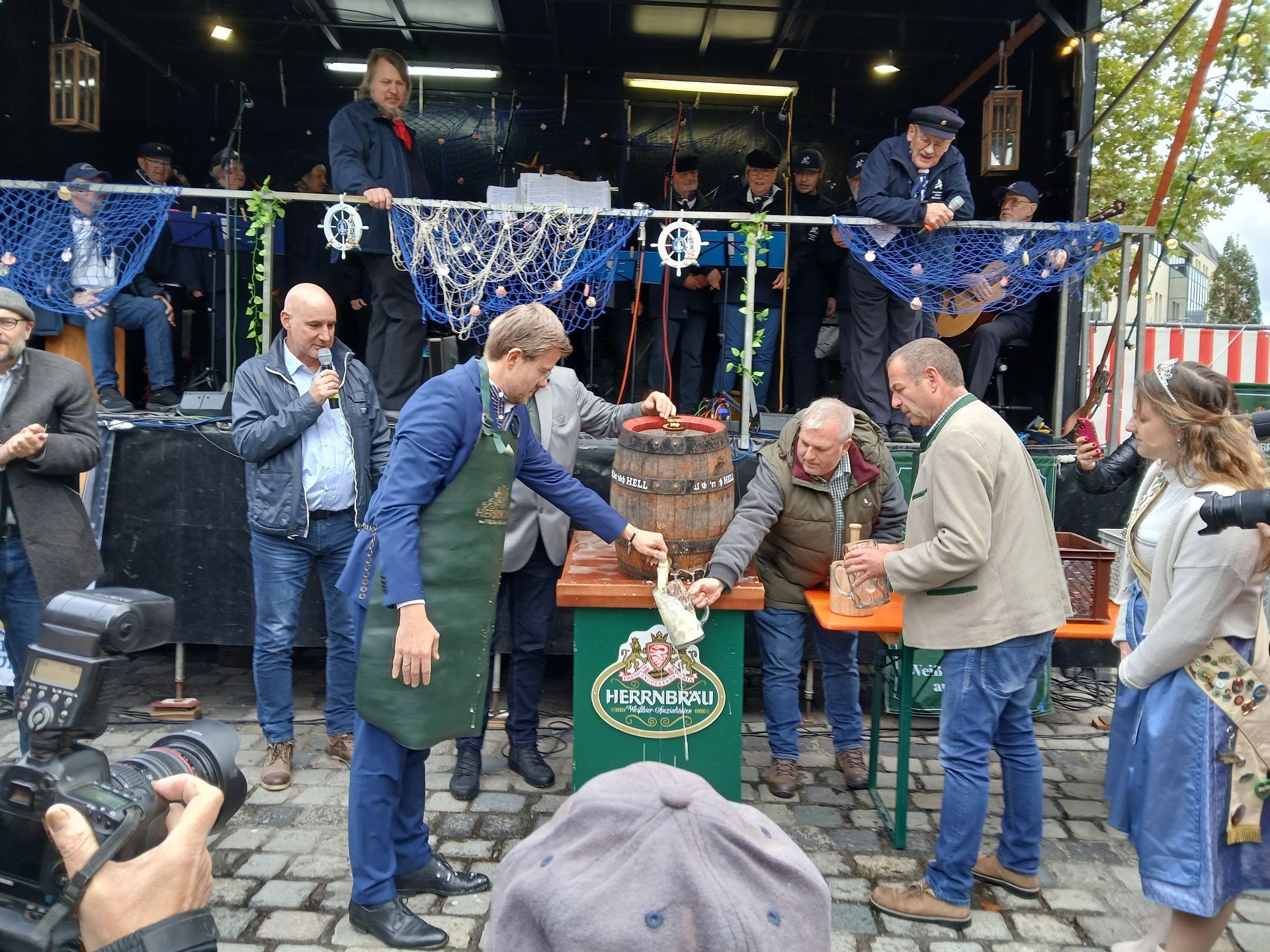 Bild: 2 gekonnte Schläge