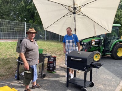 Vorschaubild: Die Herren Grillmeister