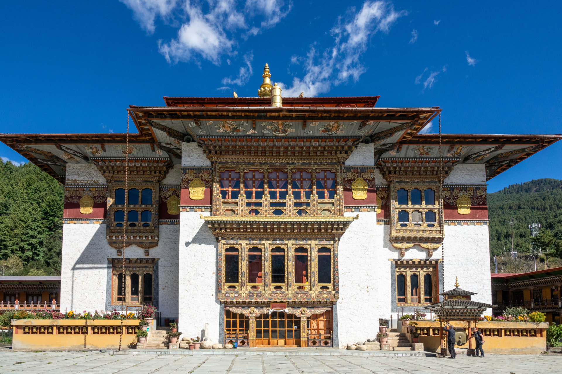 Bumthang - Tempel Kenchogsum Lhakhang  (Bild vergr&ouml;&szlig;ern)