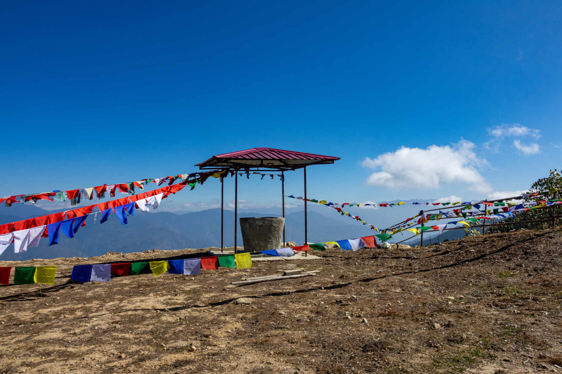 Chelela Pass 02  (Bild vergr&ouml;&szlig;ern)