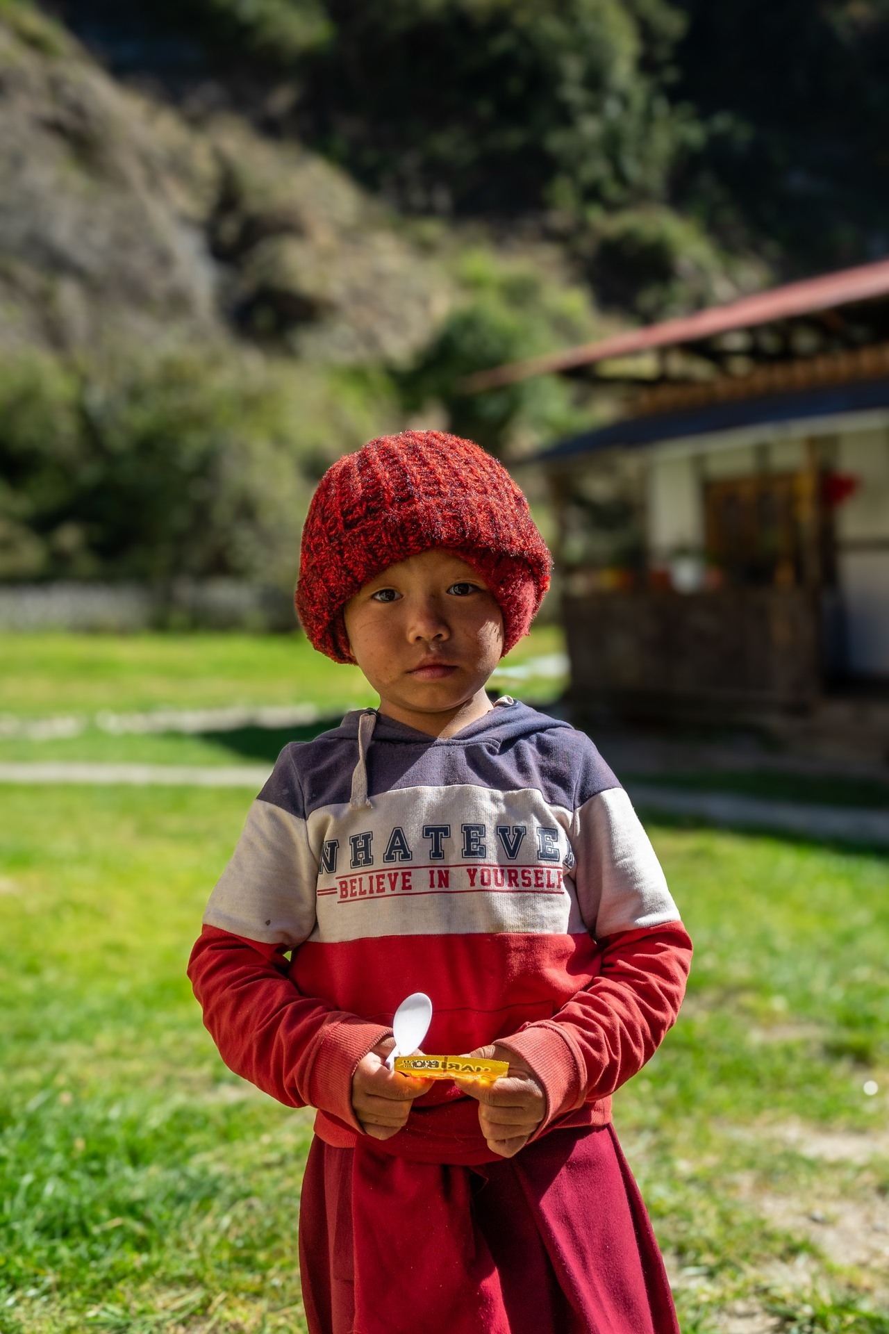 Menschen in Bhutan  (Bild vergr&ouml;&szlig;ern)