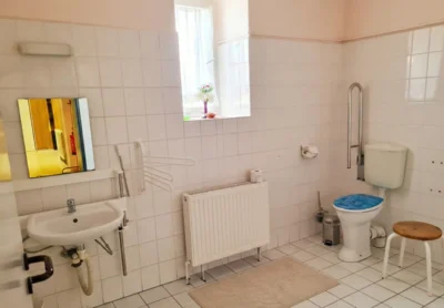 Vorschaubild: Friedenshaus in Heinersdorf barrierefreies Bad EG