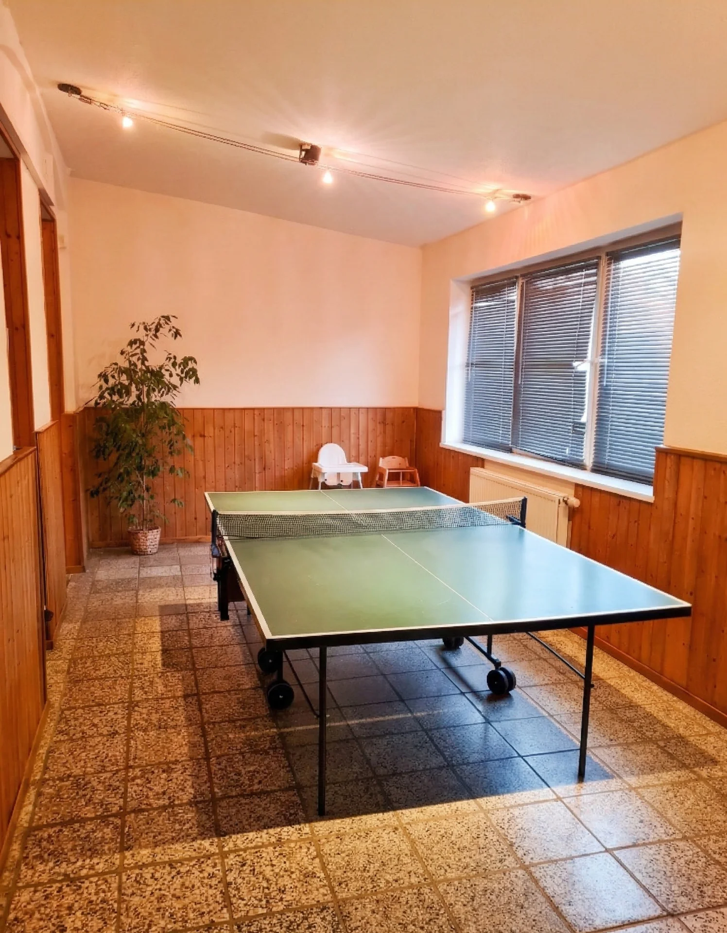 Bild: Friedenshaus in Heinersdorf Tischtennis-Raum EG