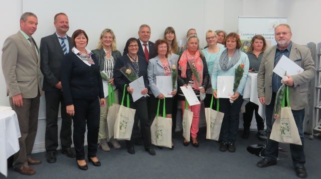 Foto der Galerie: Abschluss der Qualifizierungsreihe - Abgeordnetengespräch und Zertifikatsübergabe am 17.10.2016