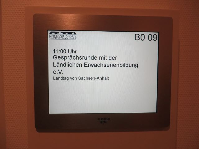 Foto der Galerie: Abschluss der Qualifizierungsreihe - Abgeordnetengespräch und Zertifikatsübergabe am 17.10.2016