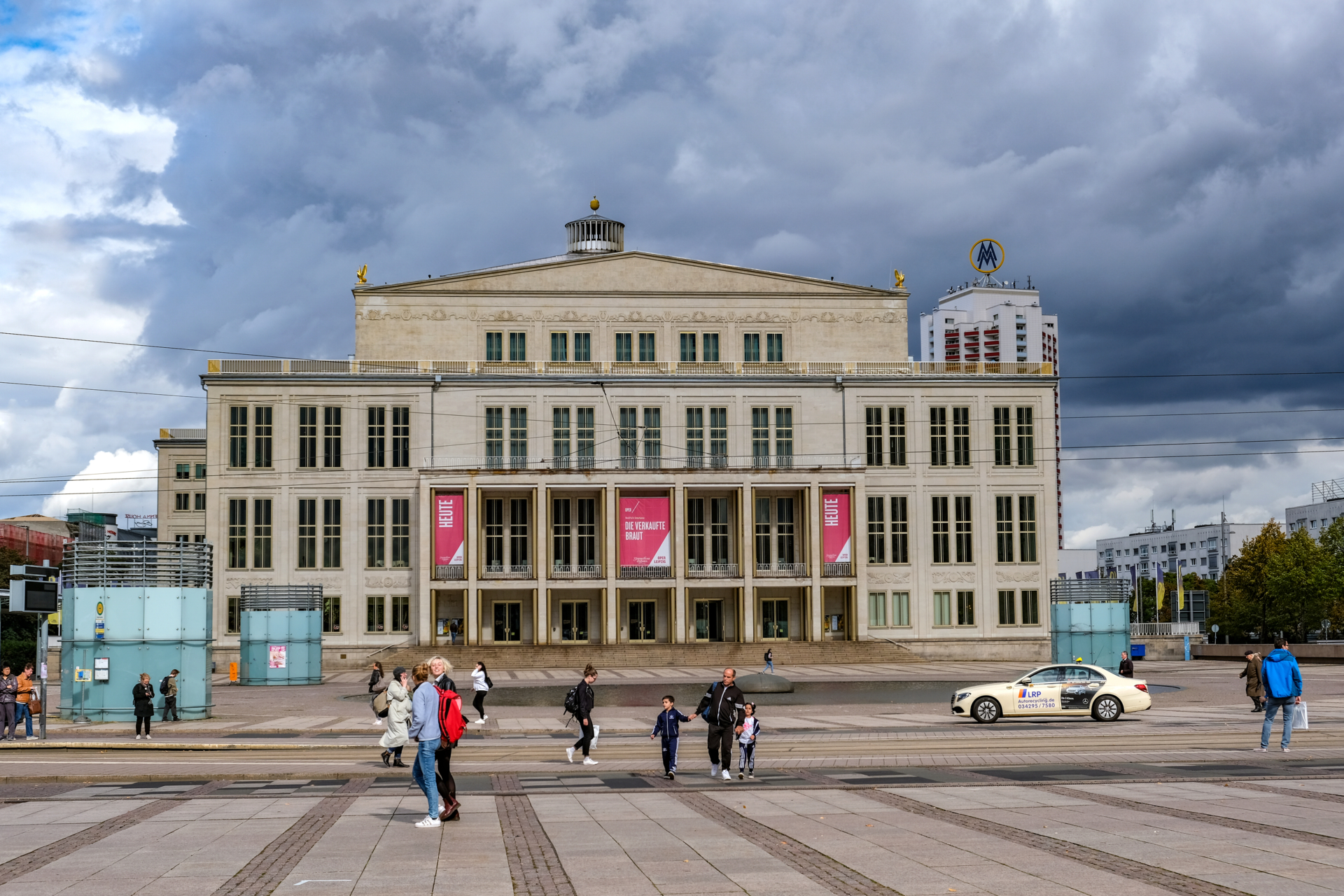 Leipziger Opernhaus  (Bild vergr&ouml;&szlig;ern)