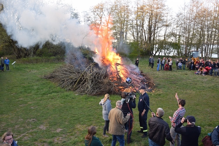Foto der Galerie: Osterfeuer 2019