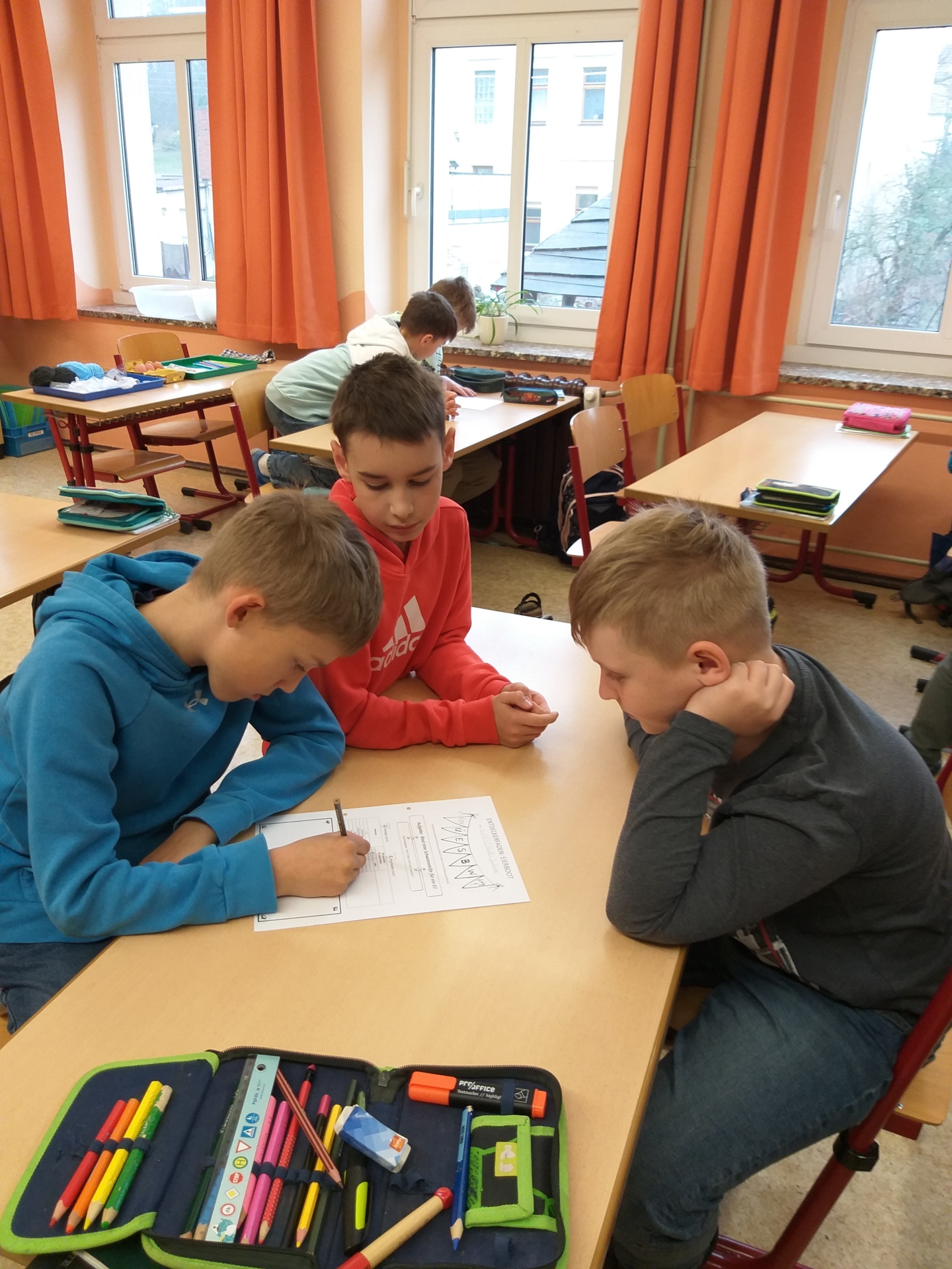 Foto der Galerie: Bau eines Eierboots - Sachunterricht Klasse 3b