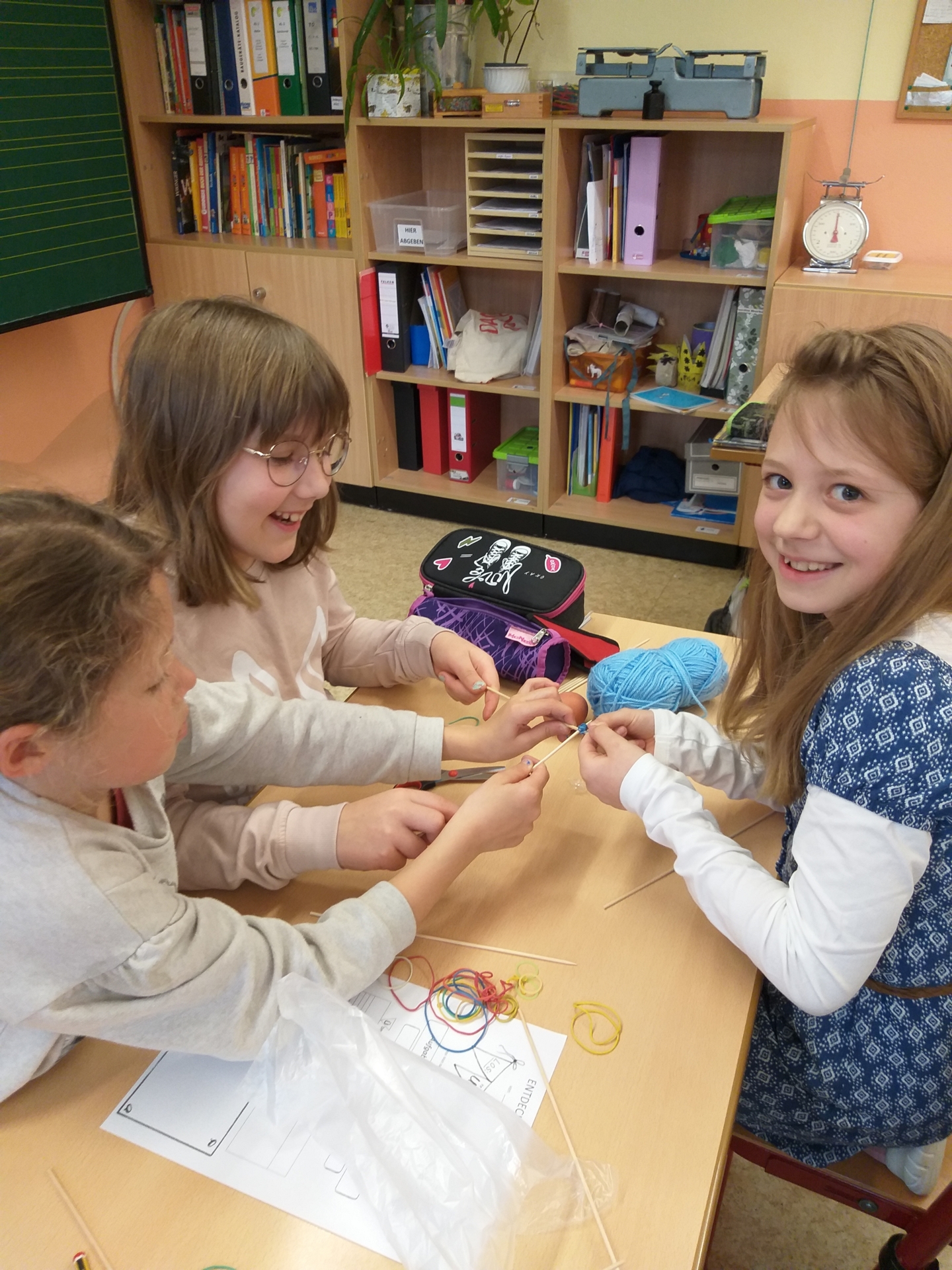 Foto der Galerie: Bau eines Eierboots - Sachunterricht Klasse 3b