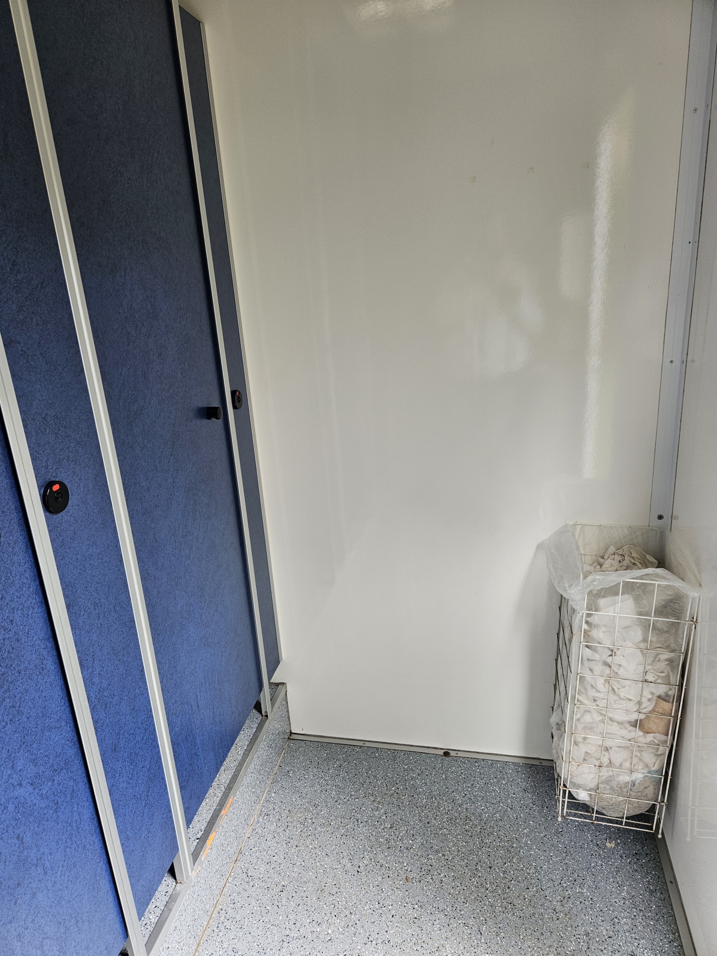 Foto der Galerie: Toilettenwagen 3+1 / groß (1)