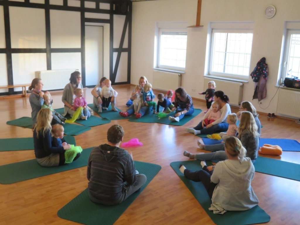 Foto der Galerie: Eltern-Kind-Turnen